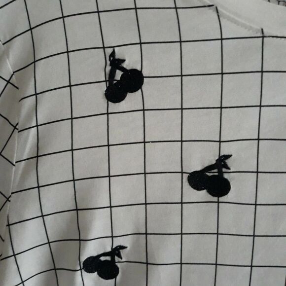 Carbon Copy Cropped Top Womens Large White Embroidered Cherries Black Stripes - Picture 4 of 8